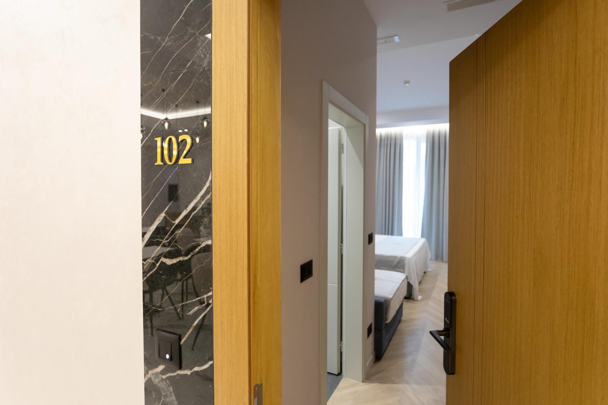 Nayel Hotel Durrës Eksteriør bilde